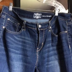 Levi jeans says 14 (32/34)